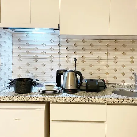Beautiful 2br And 2toilet Balcony Near Hilton #4 Apartment