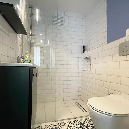 Beautiful 2br And 2toilet Balcony Near Hilton #4 伊斯坦布尔