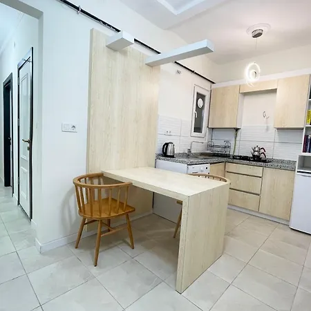 Beautiful 2br And 2toilet Balcony Near Hilton #4 公寓 *